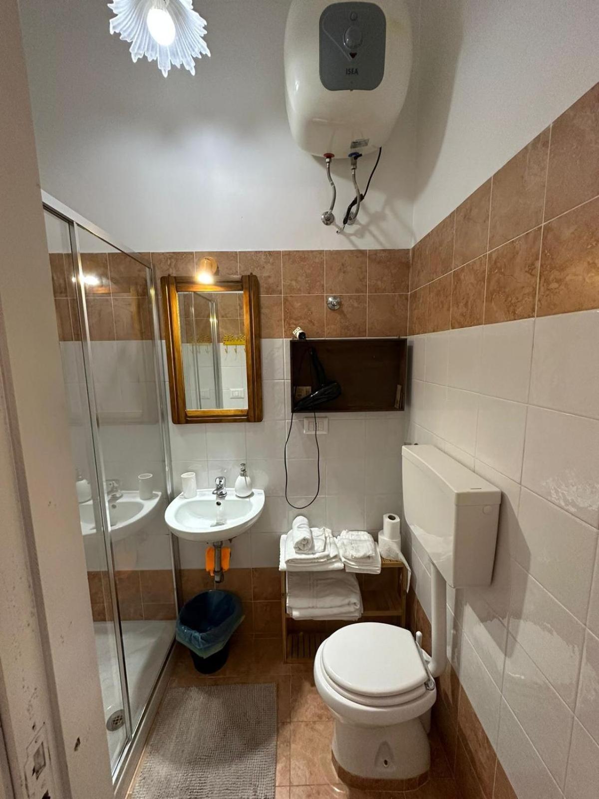 Civico 98 Hotel มิลาซโซ ภายนอก รูปภาพ